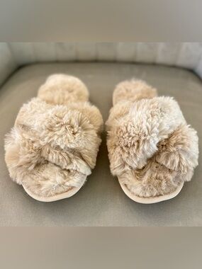 Jones New York Fuzzy Slippers